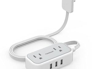 سلك تمديد قابس مسطح مع 3 منافذ USB ، شريط طاقة رفيع للغاية من TESSAN مع منفذي تيار متردد معتمد من سفينة الرحلات ، خافي عيوب صغير بطول 5 أقدام لأساسيات السفر في غرفة النوم
