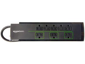 Amazon Basics 8-Outlet Power Strip واقي تصاعد ، 4500 جول - 6 أقدام ، أسود / أخضر
