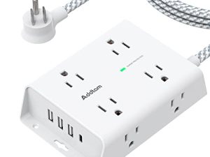 شريط طاقة حامي عرام - 8 منافذ واسعة مع 4 منافذ USB (منفذ USB C واحد) ، شريط موسع للمخرج من 3 جوانب Addtam مع سلك تمديد 5Ft ، قابس مسطح ، حامل على الحائط للمكتب المنزلي ، مدرج في ETL