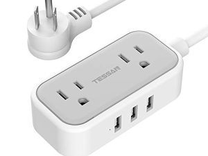 شريط طاقة صغير مسطح مع 3 منافذ USB ، شريط توصيل محمول TESSAN 2 منفذ مع سلك تمديد صغير 5 قدم ، محطة شحن سطح المكتب منضدة لأساسيات السفر في غرفة النوم