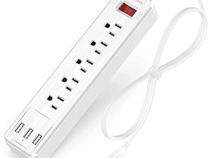 قطاع طاقة ، واقي تصاعد التيار SUPERDANNY ، 5 منافذ ، 3 منافذ USB ، سلك تمديد 4.5 قدم ، 900 جول ، قابل للتثبيت ، مفتاح الحمل الزائد ، ضوء مؤشر محمي ، حماية متعددة للمنزل والمكتب ، أبيض