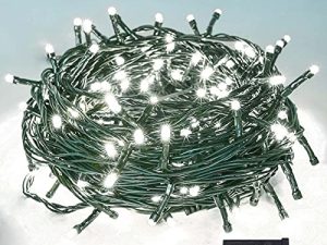 YIQU White 82FT 200 LED Christmas String Lights في الهواء الطلق / داخلي (سلك أخضر قابل للتمديد ، فائق السطوع مع 8 أوضاع ، معتمد من UL) ، أضواء سلسلة الجنية لتزيين حفلات عيد الميلاد ، أبيض بارد
