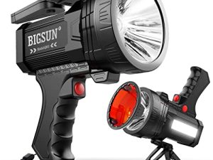 مصباح كشاف BIGSUN قابل لإعادة الشحن ، مصباح يدوي عالي لومن 100000 LED مع عدسة حمراء ، بنك طاقة 10000 مللي أمبير ، مصباح كشاف جانبي ومصباح تحذير لأمن المنزل والتخييم والقارب والصيد ، Q953-17oz